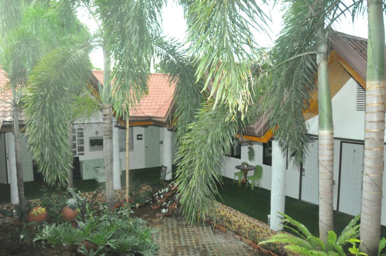 Infinite Green Pension Puerto Princesa Eksteriør billede