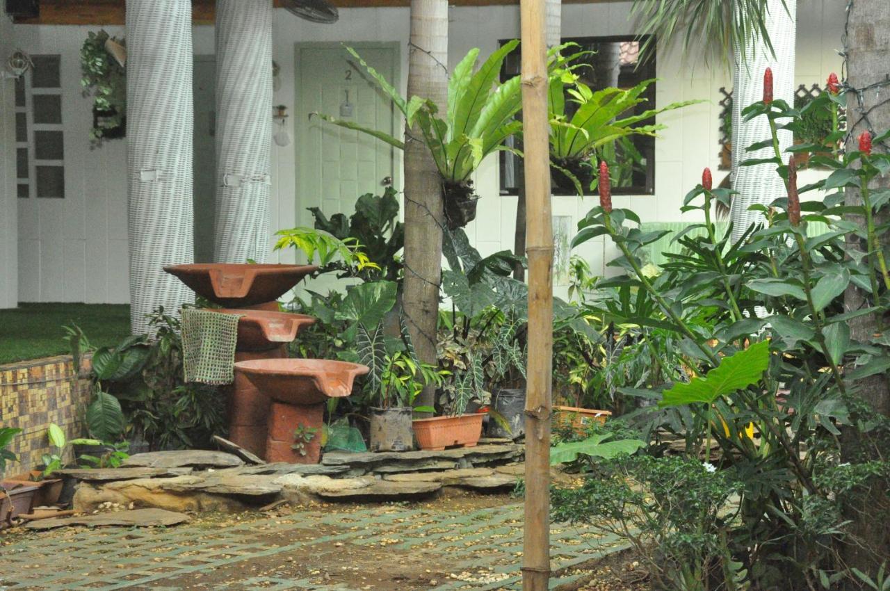 Infinite Green Pension Puerto Princesa Eksteriør billede